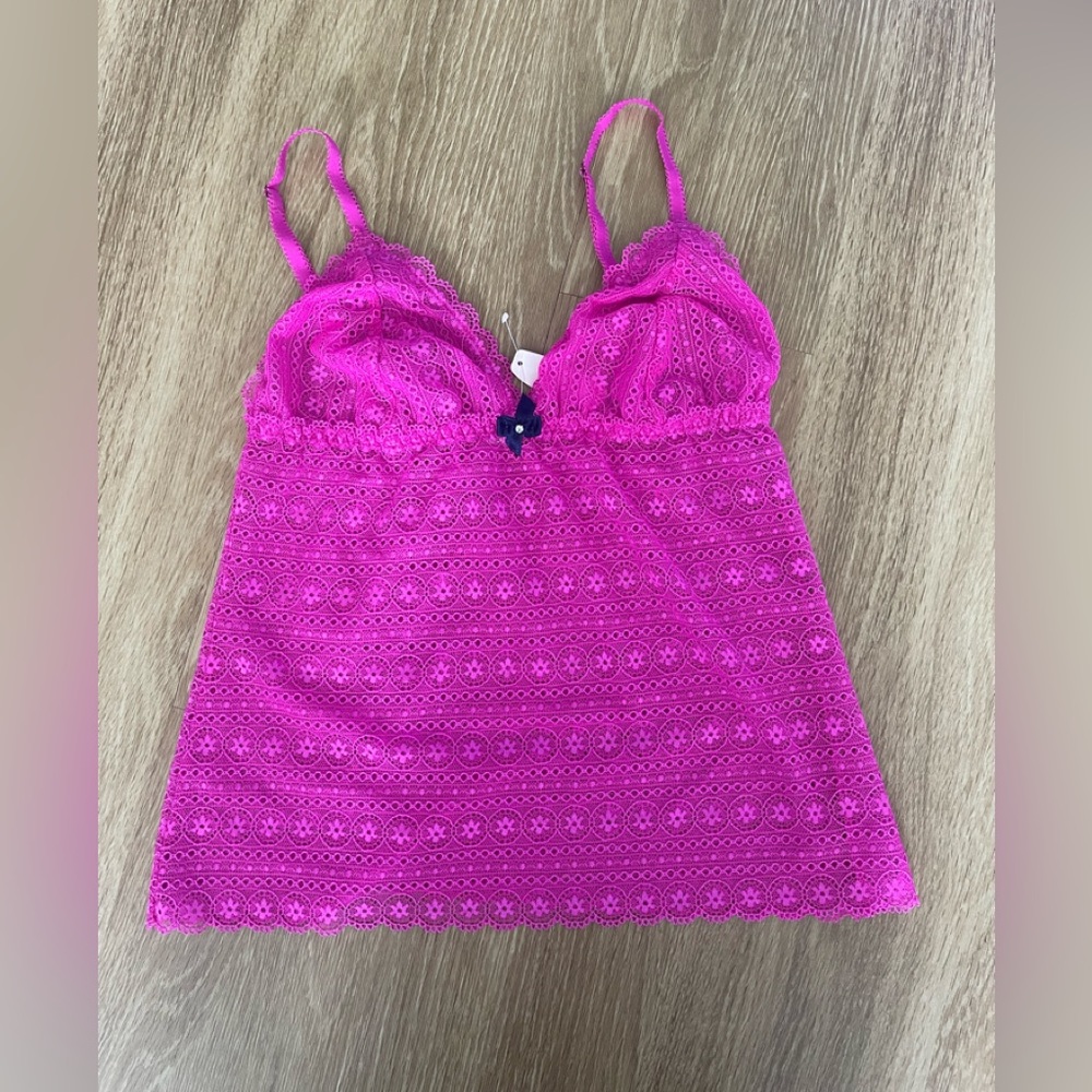 VS top